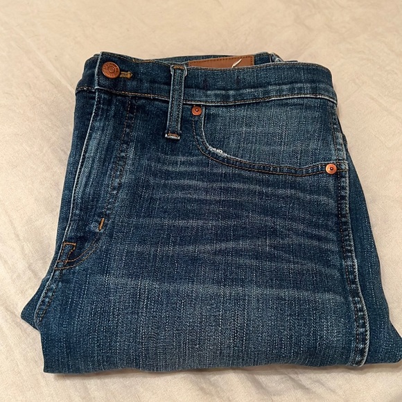 Madewell 10” High-Rise Skinny Jeans - Tulip Hem Edition - Picture 3 of 11